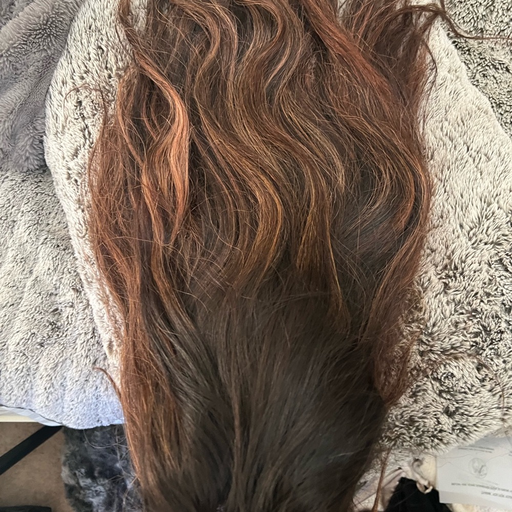 Upgrade boutique NEW wig! Bangs and wavy